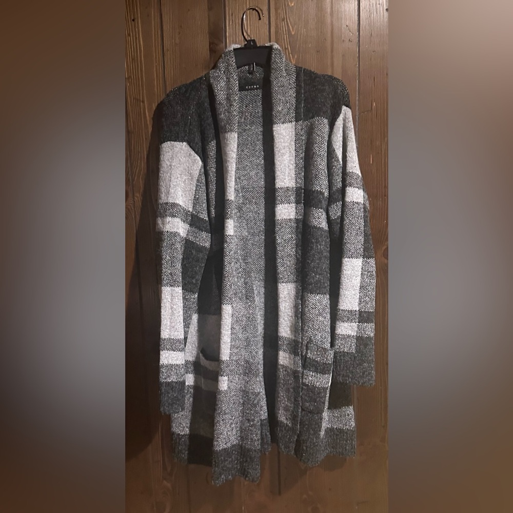 Cyrus chunky knot color-block coatagin